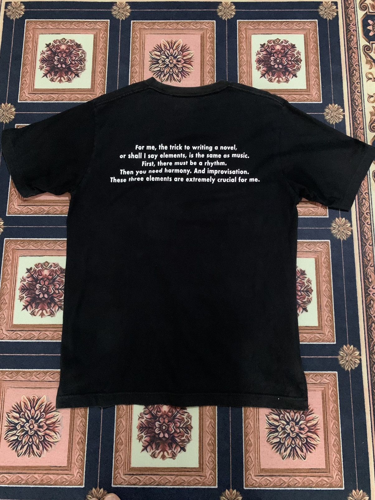 Japanese Brand Uniclo X Haruki Murakami Radio Size US L / EU 52-54 / 3 - 6 Thumbnail