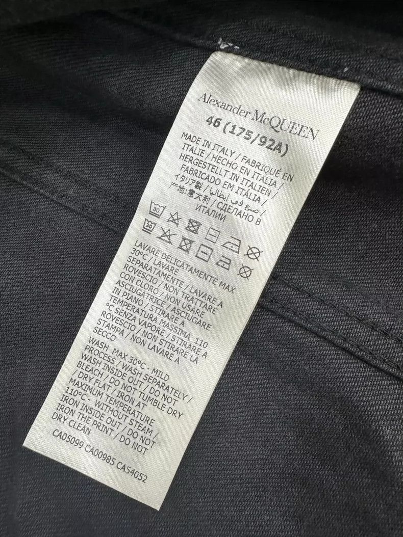 Alexander McQueen Alexander Mcqueen Multi-button cotton denim jacket Size US S / EU 44-46 / 1 - 4 Thumbnail