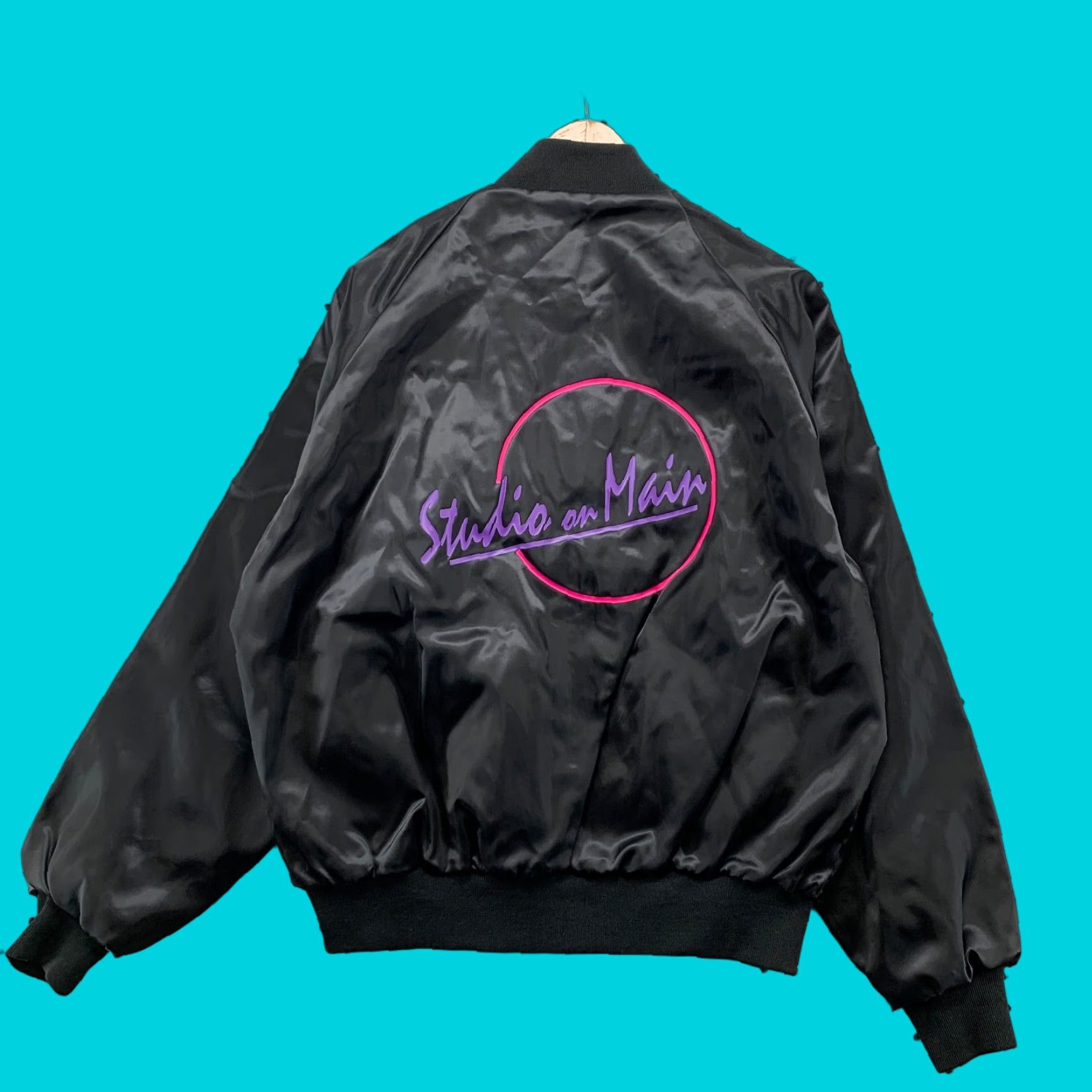 Dunbrooke VINTAGE Dunbrooke Jacket Mens L Black Satin Nylon Bomber USA 80s 90s Size US L / EU 52-54 / 3 - 1 Thumbnail