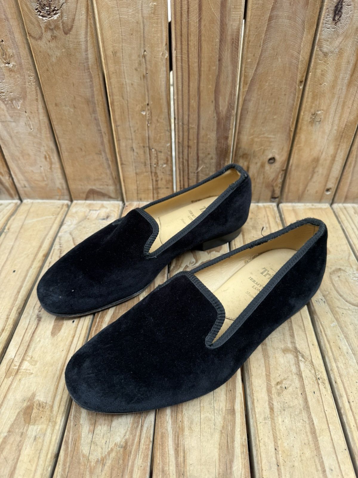 Tricker's Tricker’s black velvet mens pull on loafers UK 7 USA 8 Size US 7 / EU 40 - 10 Thumbnail