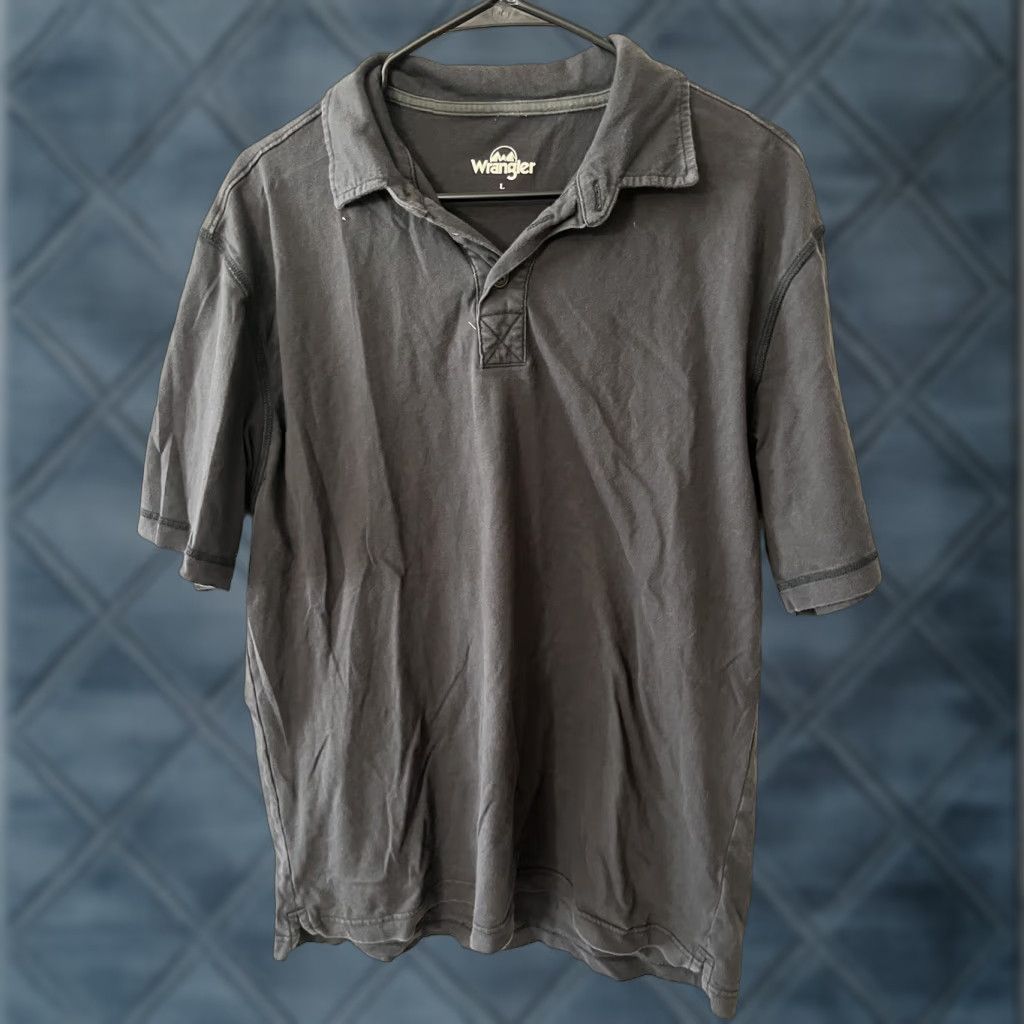 Wrangler VINTAGE Wrangler Polo Shirt Mens L Gray Knit Logo Short Sleeve Adult Large Gray Wrangler Polo Shirt Mens Large Gray Knit Logo Short Sleeve - Mens Size US L / EU 52-54 / 3 - 1 Thumbnail