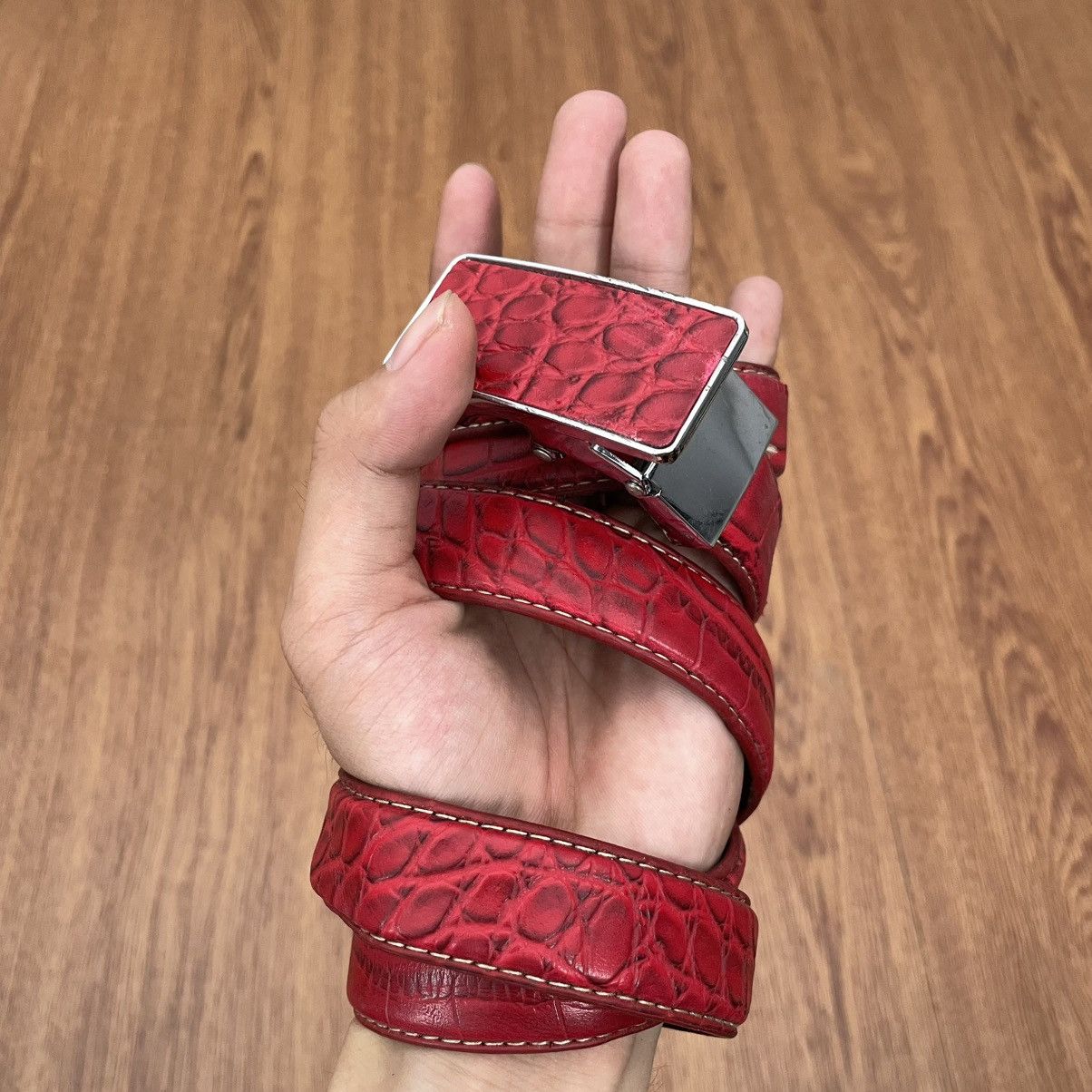 Designer × Japanese Brand Red snakeskin belt Size ONE SIZE - 4 Thumbnail