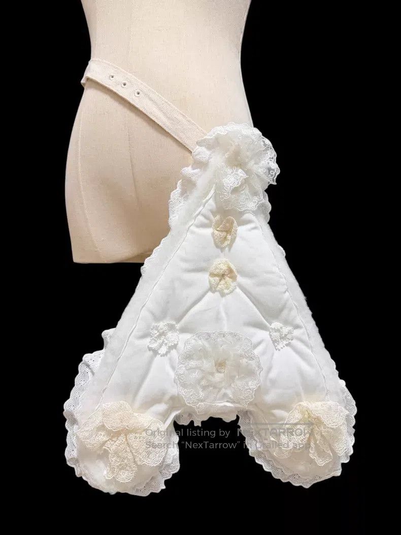 Comme des Garcons Comme Des Garcons Sample video accessory with ruffled deta Size ONE SIZE - 2 Thumbnail