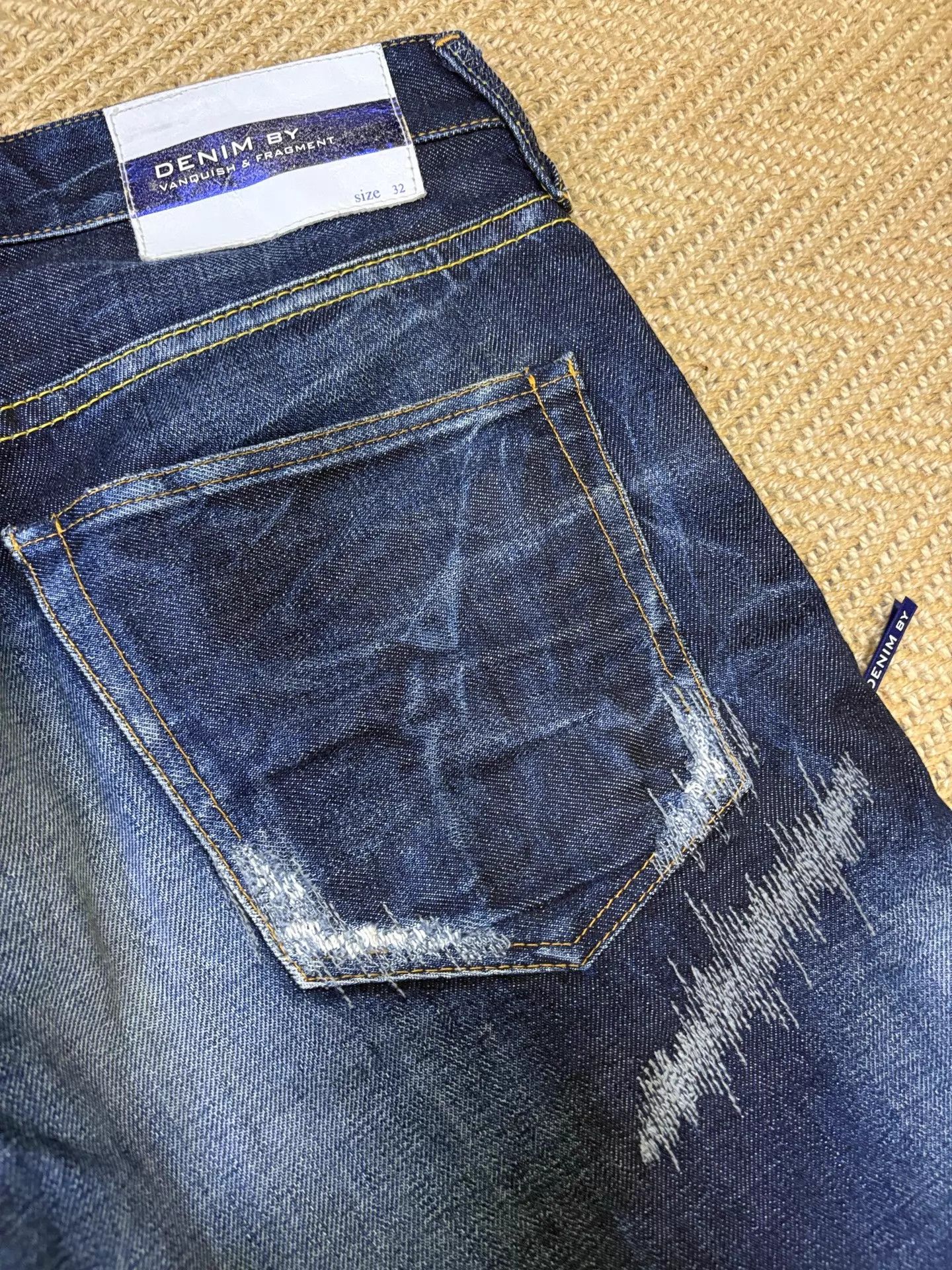 Fragment Design FRAGMENT x VANQUISH Lightning Distressed Jeans w/Rhinestones Size US 32 / EU 48 - 6 Thumbnail