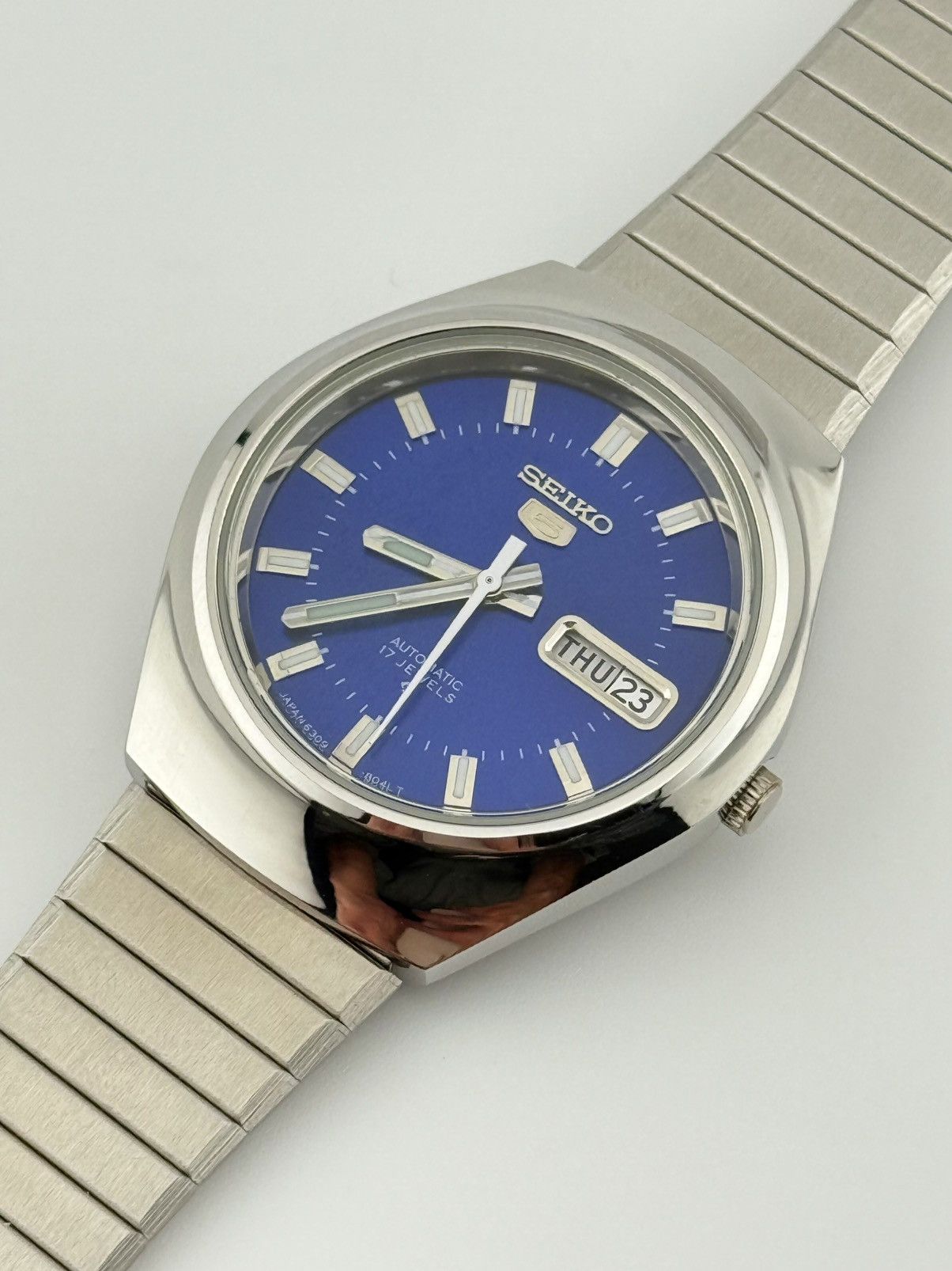 Seiko Seiko 5 Automatic Navy Blue Dial Watch – 36mm – Japan Size 36 - 2 Thumbnail