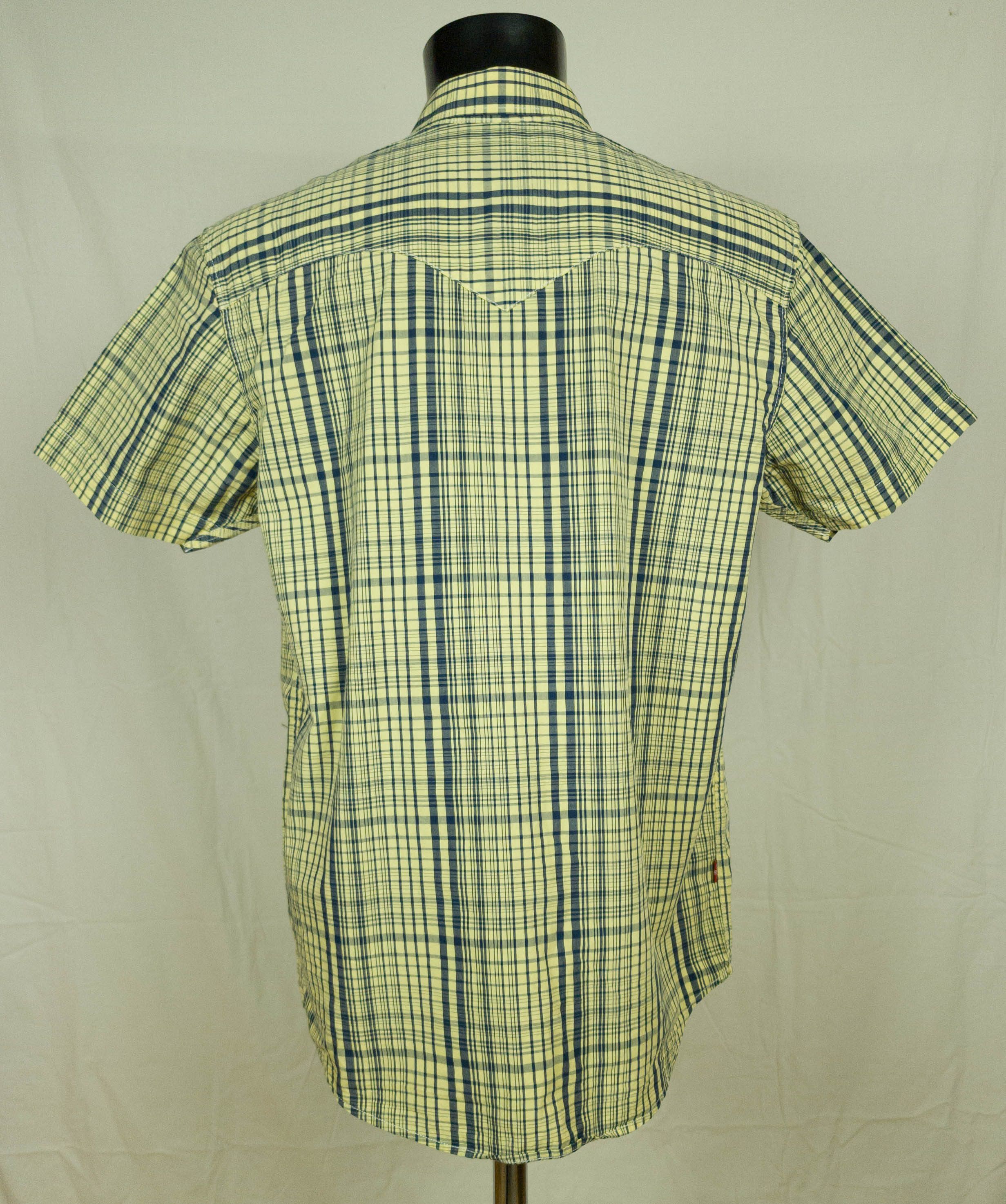Levi's MENS Levi's SHIRT SHORT SLEEVE COTTON SIZE L EXCL Size US L / EU 52-54 / 3 - 2 Thumbnail