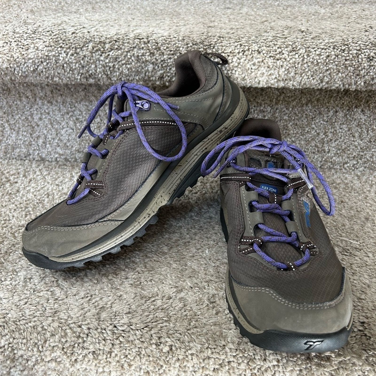 Teva Teva Brown and Purple Athletic Shoes Size US 8 / IT 38 - 1 Thumbnail