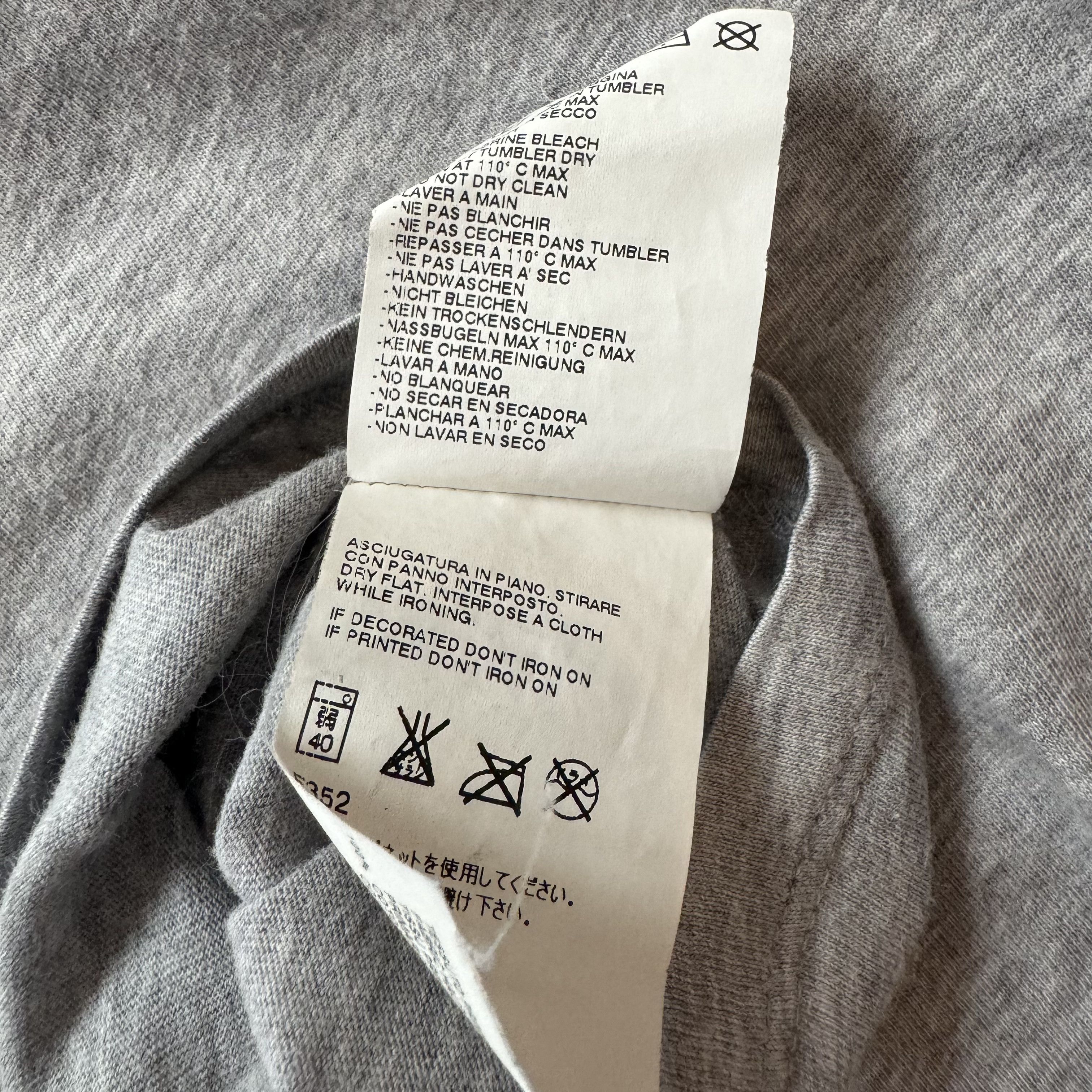 Maison Margiela 2011 Maison Margiela 10 Reconstructed Shirt Size US S / EU 44-46 / 1 - 12 Thumbnail