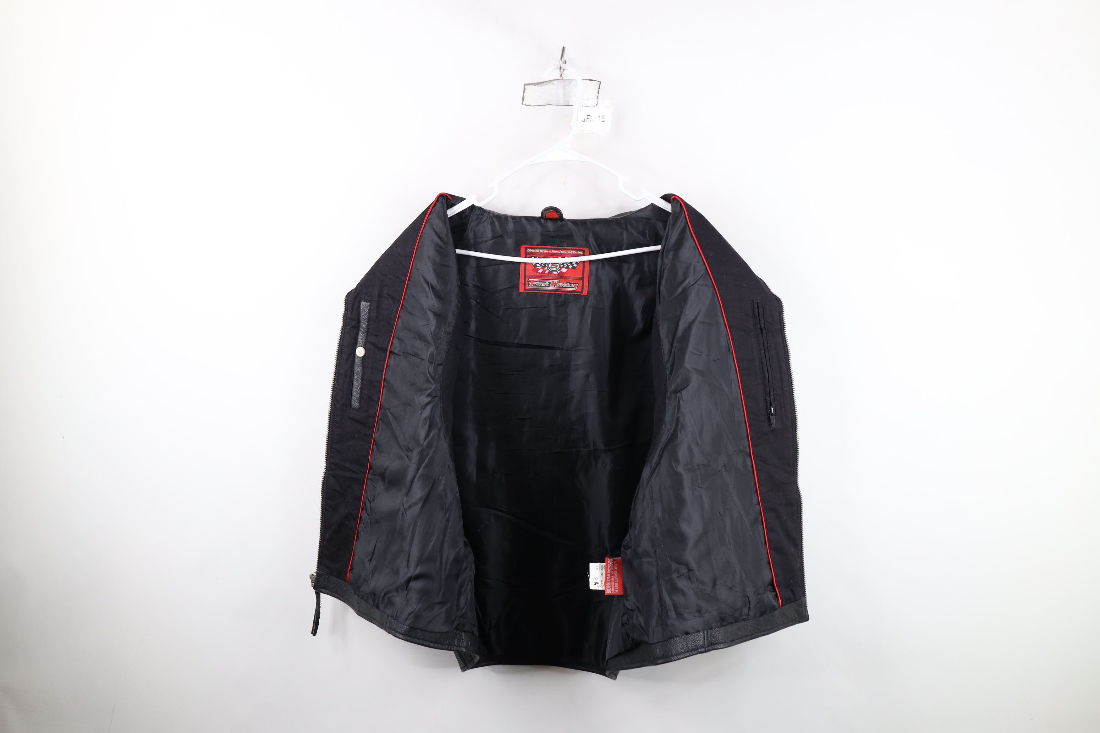 Vintage Vintage Streetwear Skull Leather Motorcycle Riding Vest Size US XXL / EU 58 / 5 - 9 Thumbnail