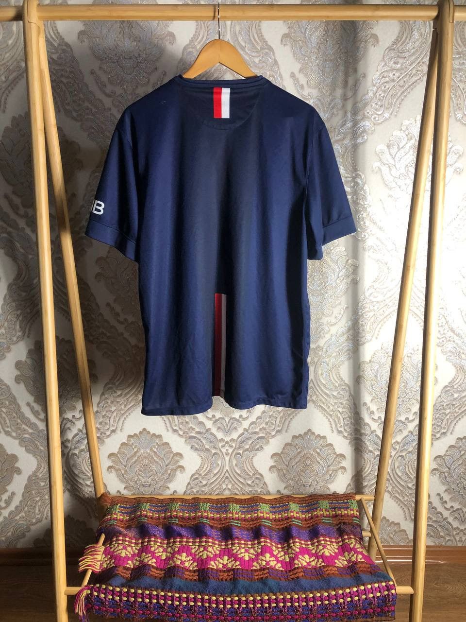 Nike VINTAGE NIKE FC PSG PARIS FRANCE SOCCER JERSEY RETRO Y2K 90s Size US XL / EU 56 / 4 - 8 Thumbnail
