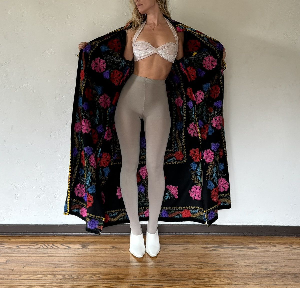 Handmade Turkish Handmade Floral Embroidered Full Length Kaftan Size ONE SIZE - 5 Thumbnail