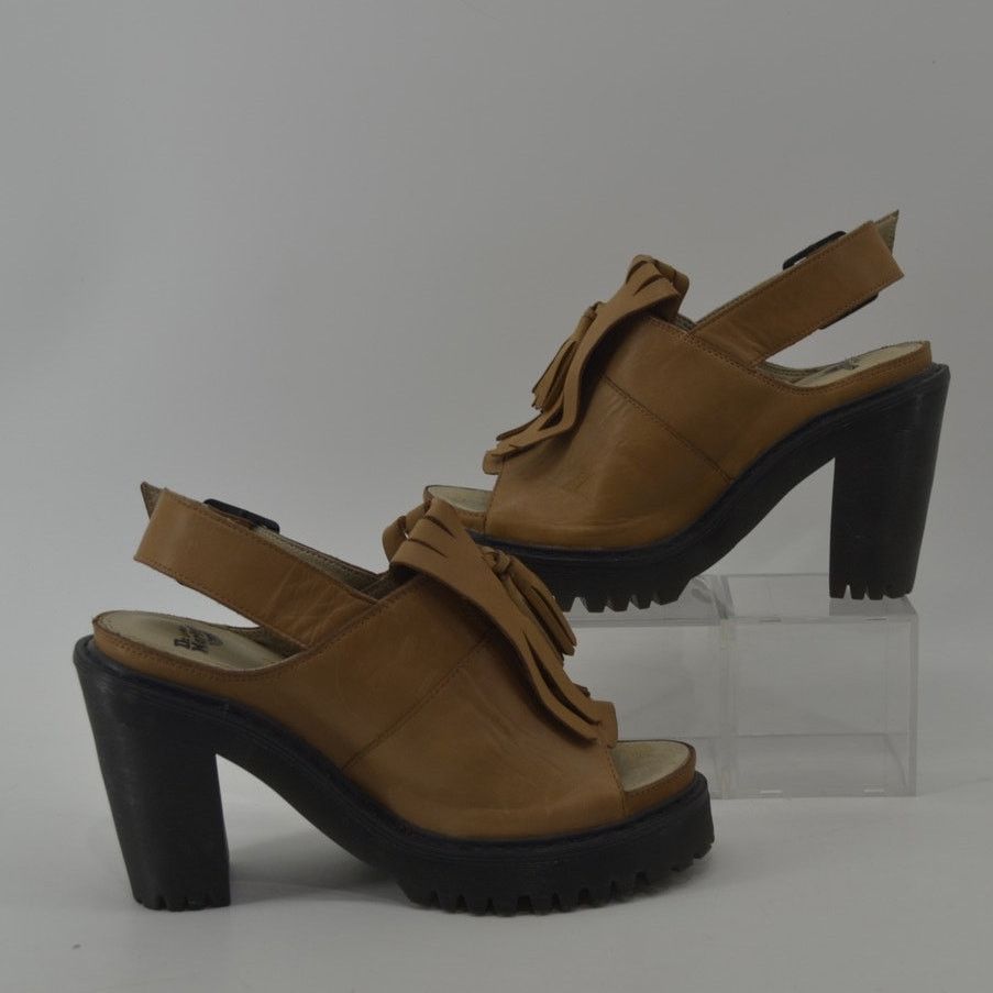 Dr. Martens Dr. Martens Size 6 Seraphina Kiltie Slingback Platform Brown Size US 6 / IT 36 - 9 Thumbnail