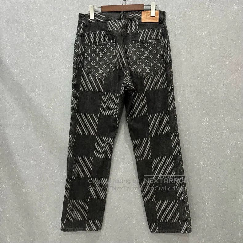 Louis Vuitton Louis Vuitton Gray presbyopic full print checkerboard Jean Size US 30 / EU 46 - 2 Thumbnail