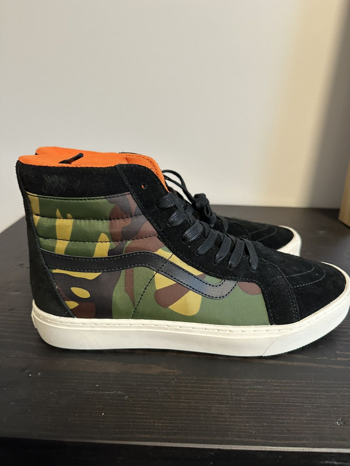 Vans Vans Vault Sk8-Hi MTE Cup LX suede/canvas - size 10.5 Size US 10.5 / EU 43-44 - 3 Thumbnail