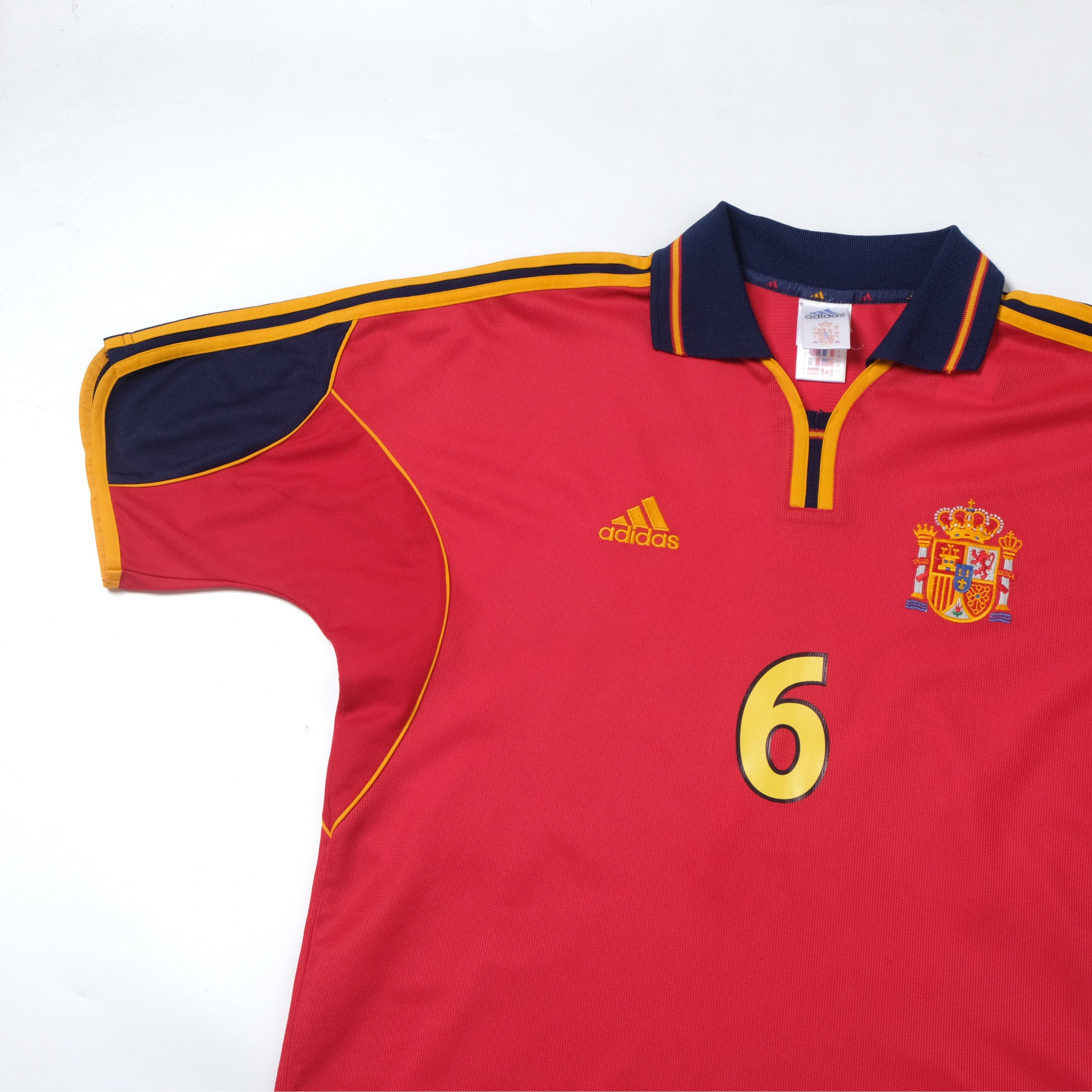 Adidas 1999/02 Spain Home Shirt Adidas Hierro (M) Size US M / EU 48-50 / 2 - 3 Thumbnail