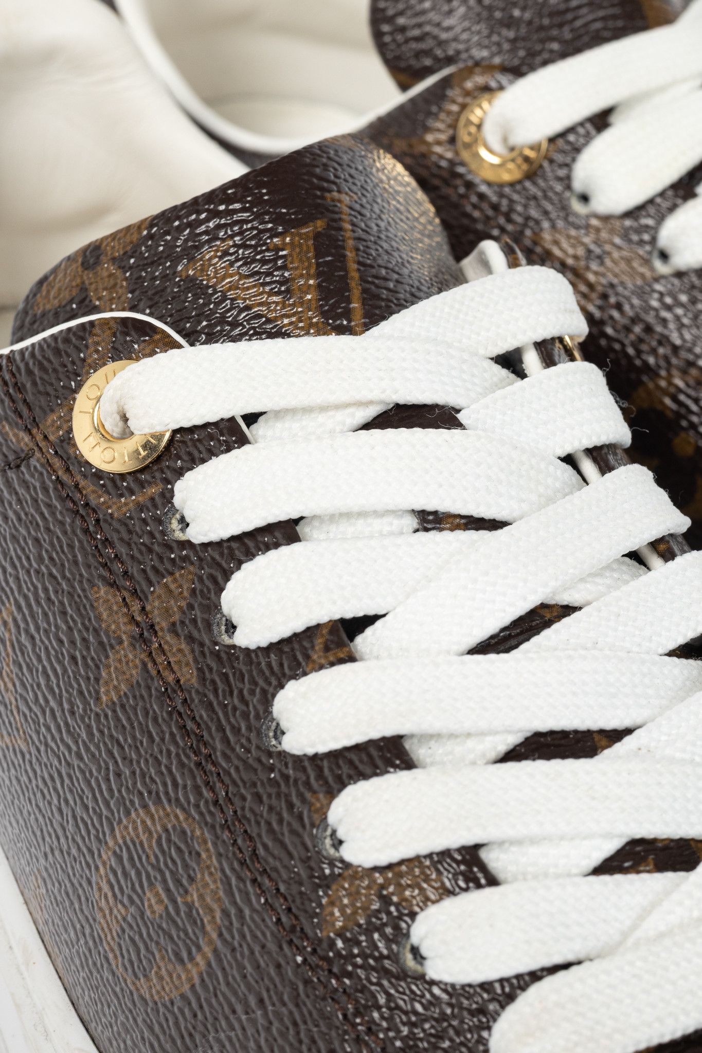 Louis Vuitton Louis Vuitton Time Out Monogram Canvas Platform Sneakers Size US 4 / IT 34 - 7 Thumbnail