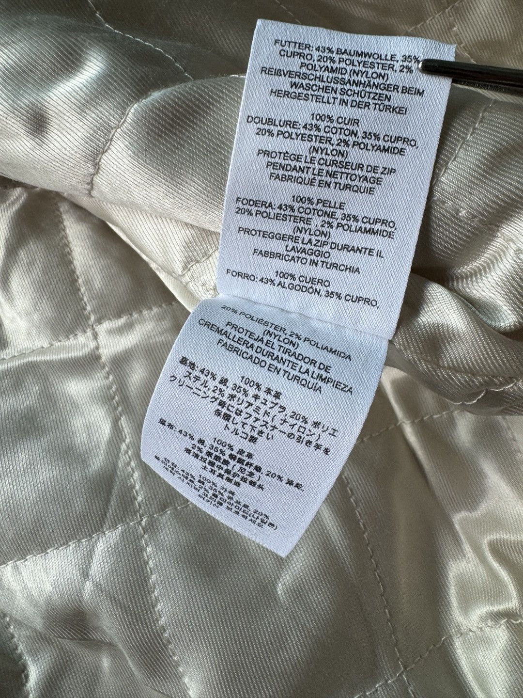 Dries Van Noten AW22 Lanvers Back zipped Leather Bomber Jacket Ecru MA-1 Size US L / EU 52-54 / 3 - 9 Thumbnail
