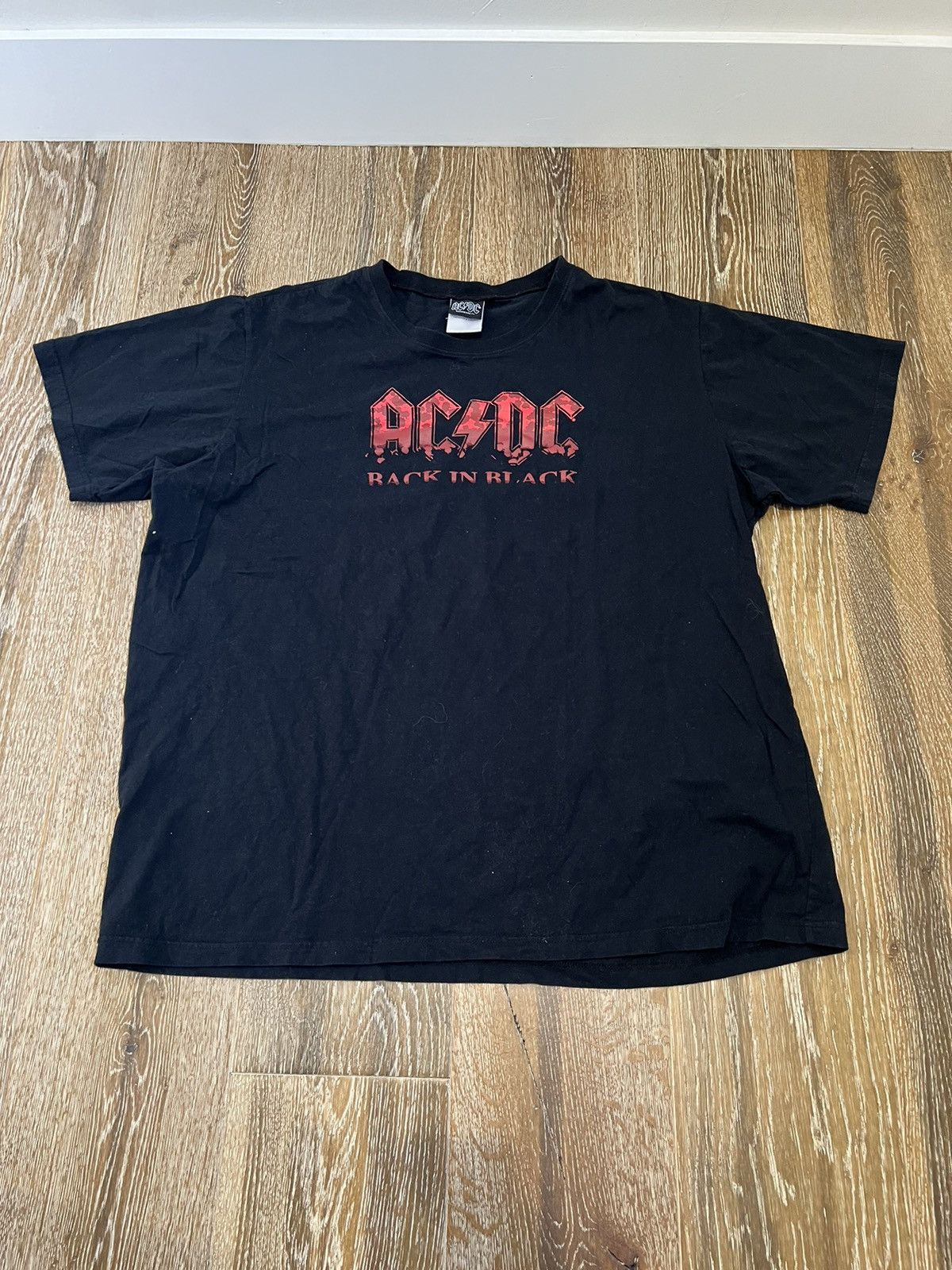 AC/DC 2006 ACDC Back In Black Tee Size US XXL / EU 58 / 5 - 1 Thumbnail