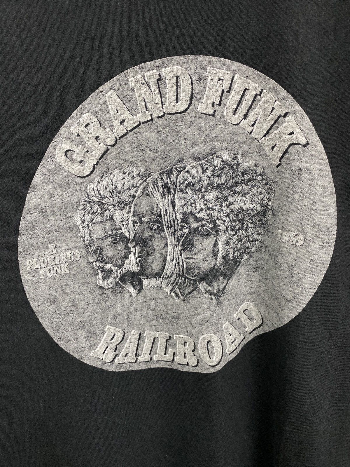 Band Tees 🇺🇸 Vintage 90s Grand Funk Railroad The American Hard Rock Tee Size US L / EU 52-54 / 3 - 6 Thumbnail