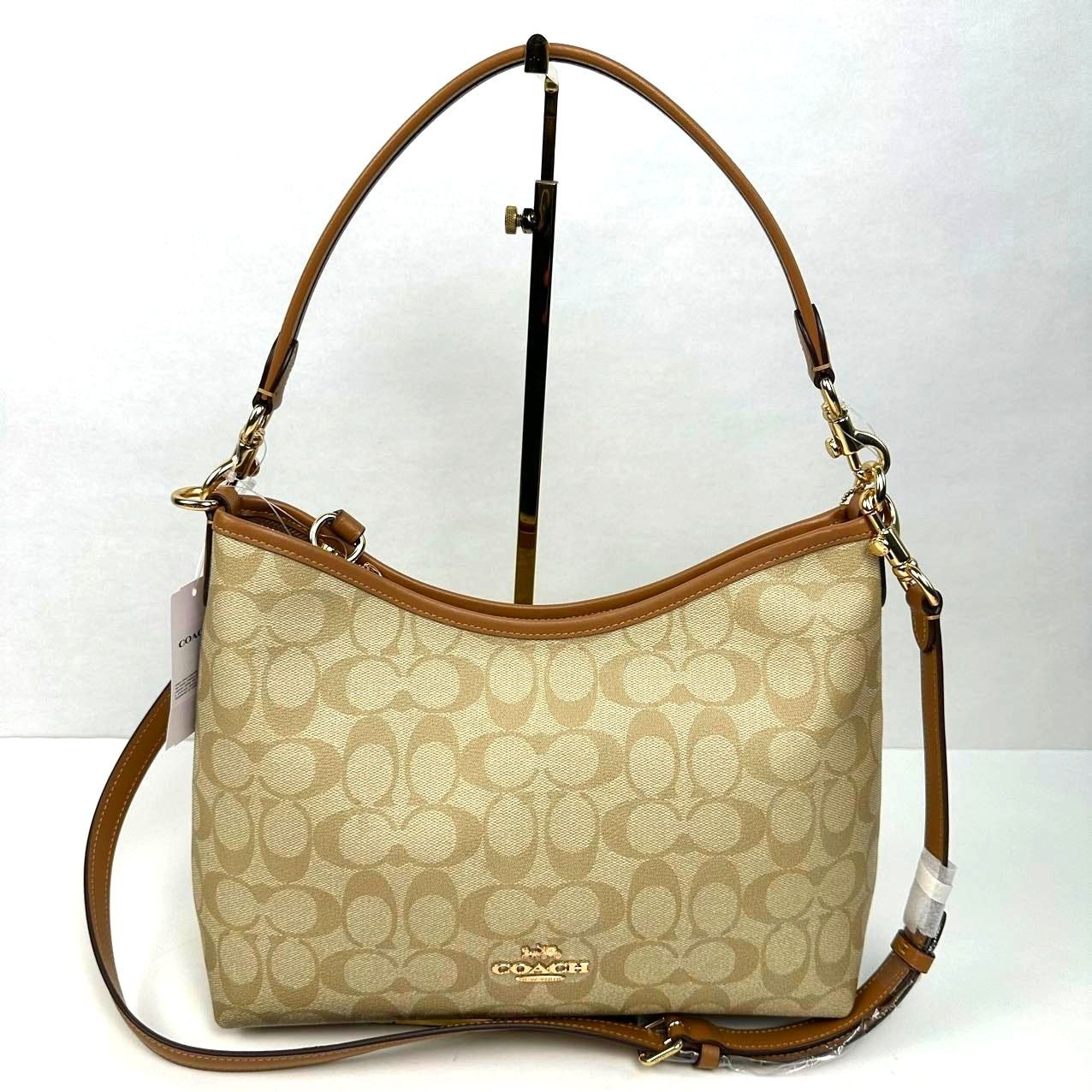Coach Laurel Shoulder Bag Sig Canvas Lt Khaki/lt Saddle NWT in Brown, Women's