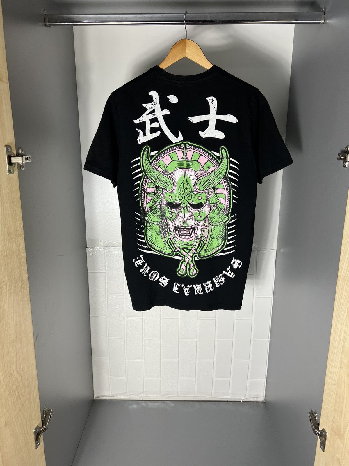 Japanese Brand VERY RARE YAKUZA SAMURAI DEMON MASK DOUBLE PRINTED T-SHIRT Size US L / EU 52-54 / 3 - 1 Thumbnail
