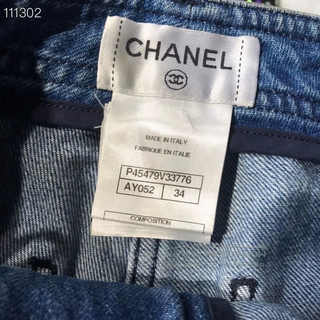 Chanel Chanel Denim Shorts Size 34. Size 33" - 4 Thumbnail