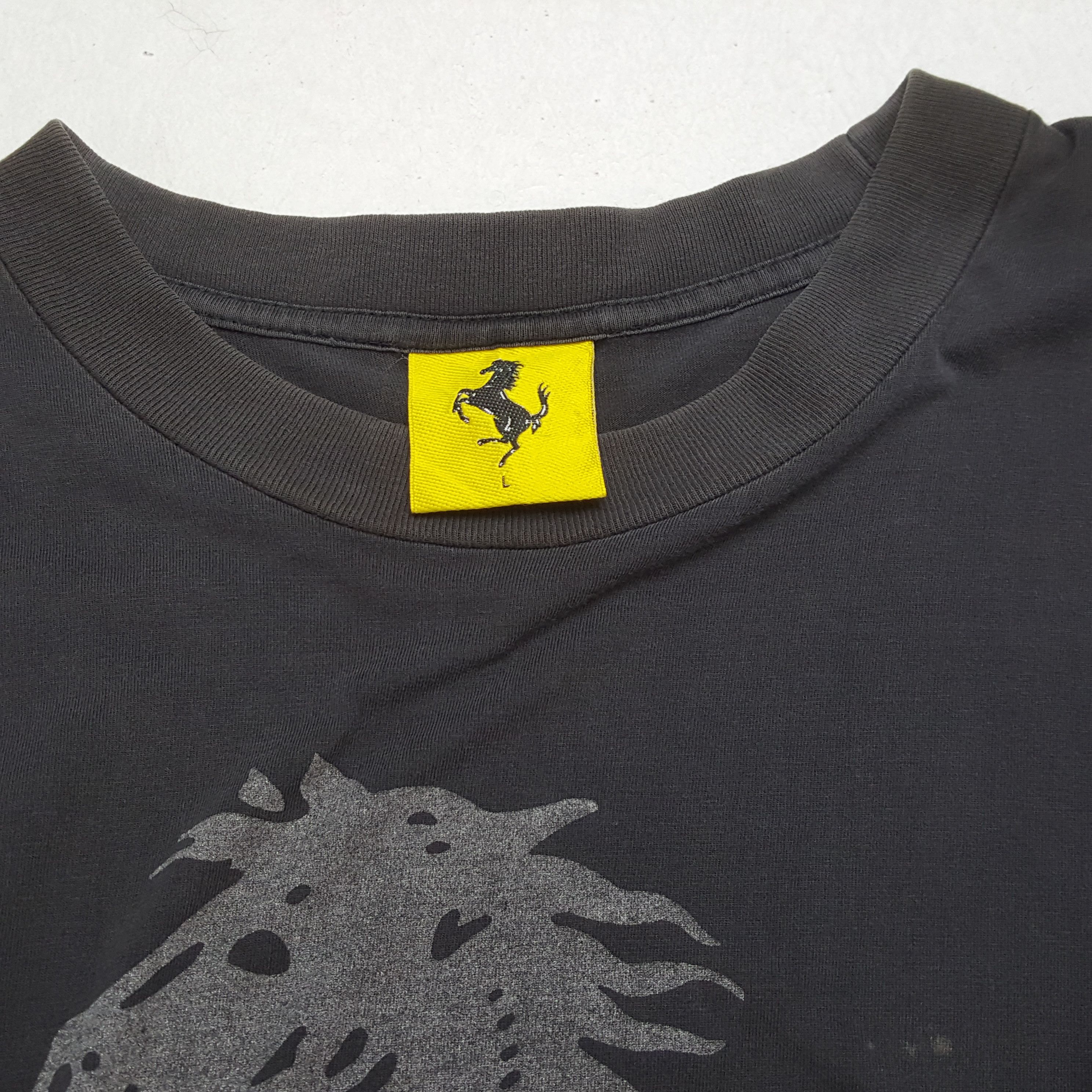 Ferrari FERRARI Luxury Cars Brand Big Logo Design Tshirt Size US L / EU 52-54 / 3 - 8 Thumbnail