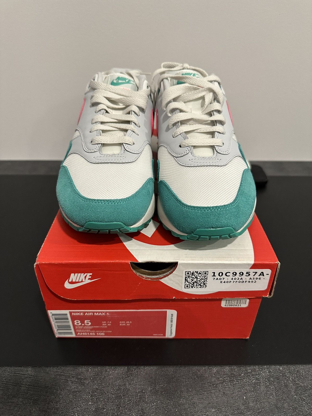 Nike Air max 1 watermelon Size US 8.5 / EU 41-42 - 3 Thumbnail