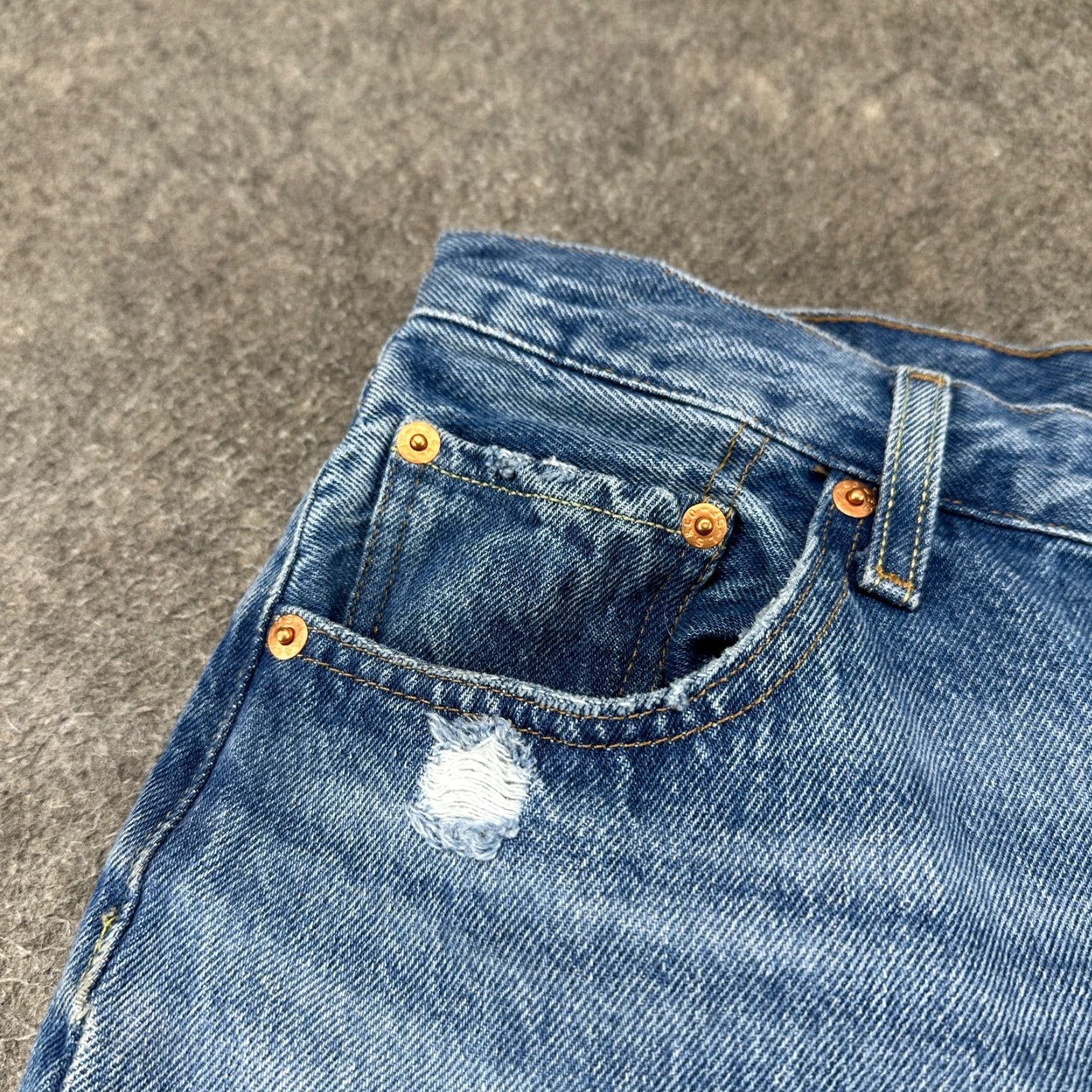 Levi's Levi's 501 Jeans Womens 29x30 Blue Light Distressed Regular Straight Denim 5-Pocket Cotton Regular Fit Vintage No Size 29" - 3 Thumbnail