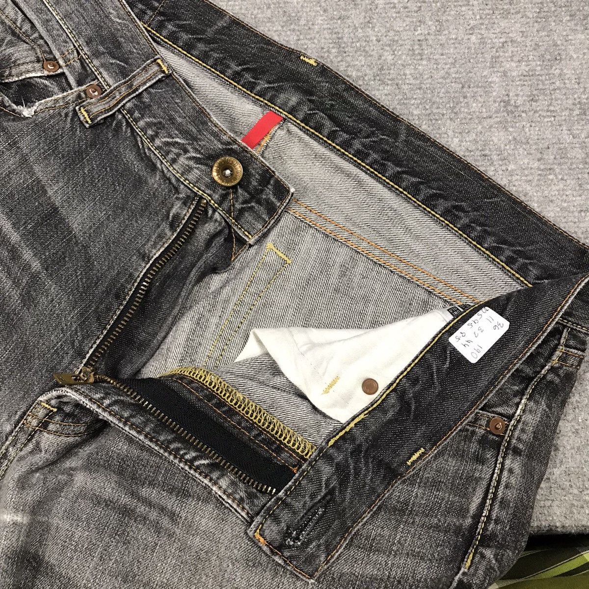 Japanese Brand × Jun Takahashi Distressed Uniqlo japan denim Black faded pants Size US 36 / EU 52 - 16 Thumbnail