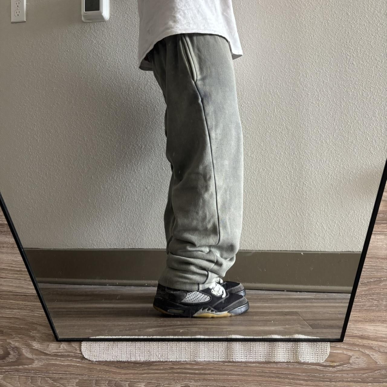 Vintage Crazy Vintage Y2K/2000s Faded Khaki Green Streetwear Essential Sweatpants! Size M Size US 30 / EU 46 - 2 Thumbnail