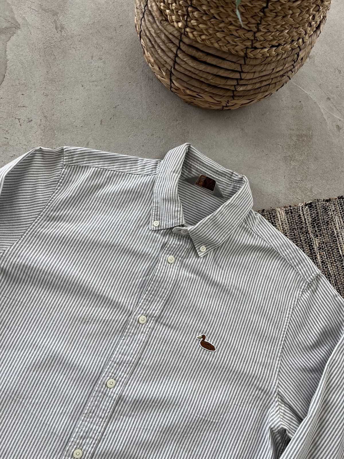 Carhartt Vintage Carhartt White Grey Striped Duck Logo Shirt Y2K Size US L / EU 52-54 / 3 - 4 Thumbnail