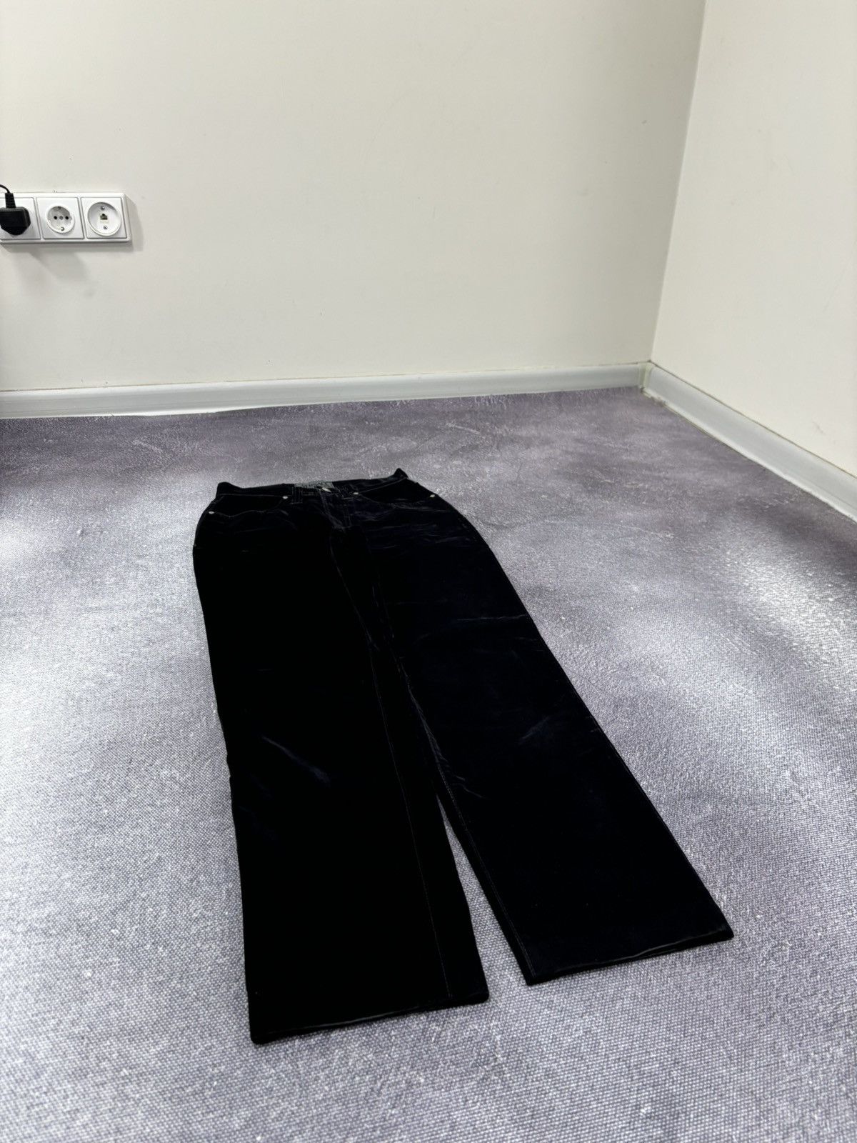 Versace Jeans Couture Vintage Versace Jeans Couture Women’s Medusa Velour Pants Size 26" / US 2 / IT 38 - 8 Thumbnail