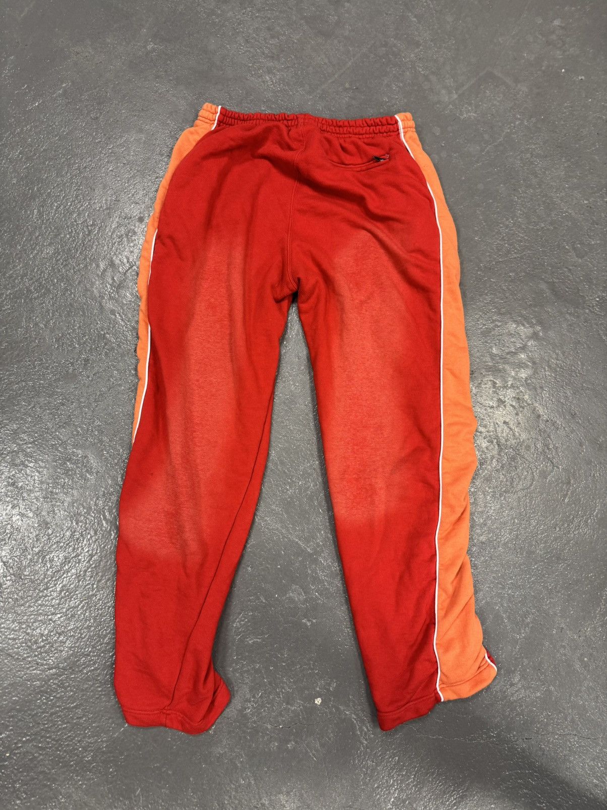 Other Excellence worldwide pants, red Size US 40 / EU 56 - 2 Thumbnail