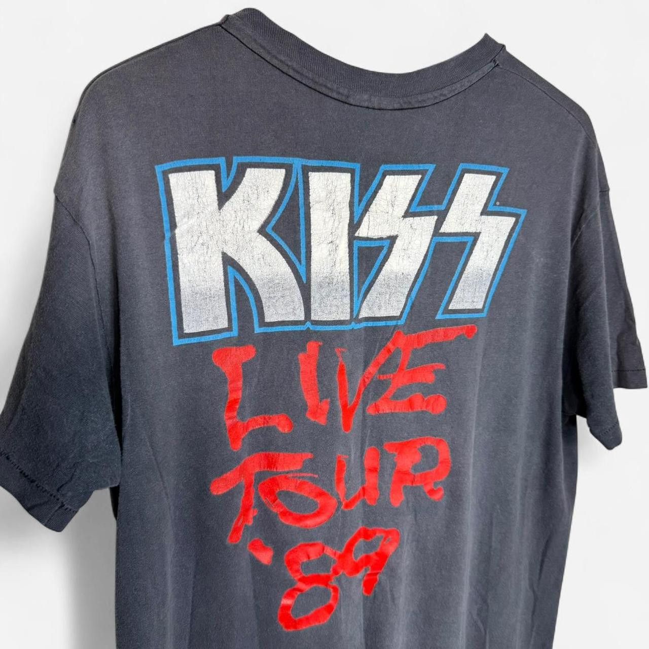 Vintage Vintage 1980s Kiss Live Tour Single Stitch Rock Band TShirt Size US XL / EU 56 / 4 - 6 Thumbnail