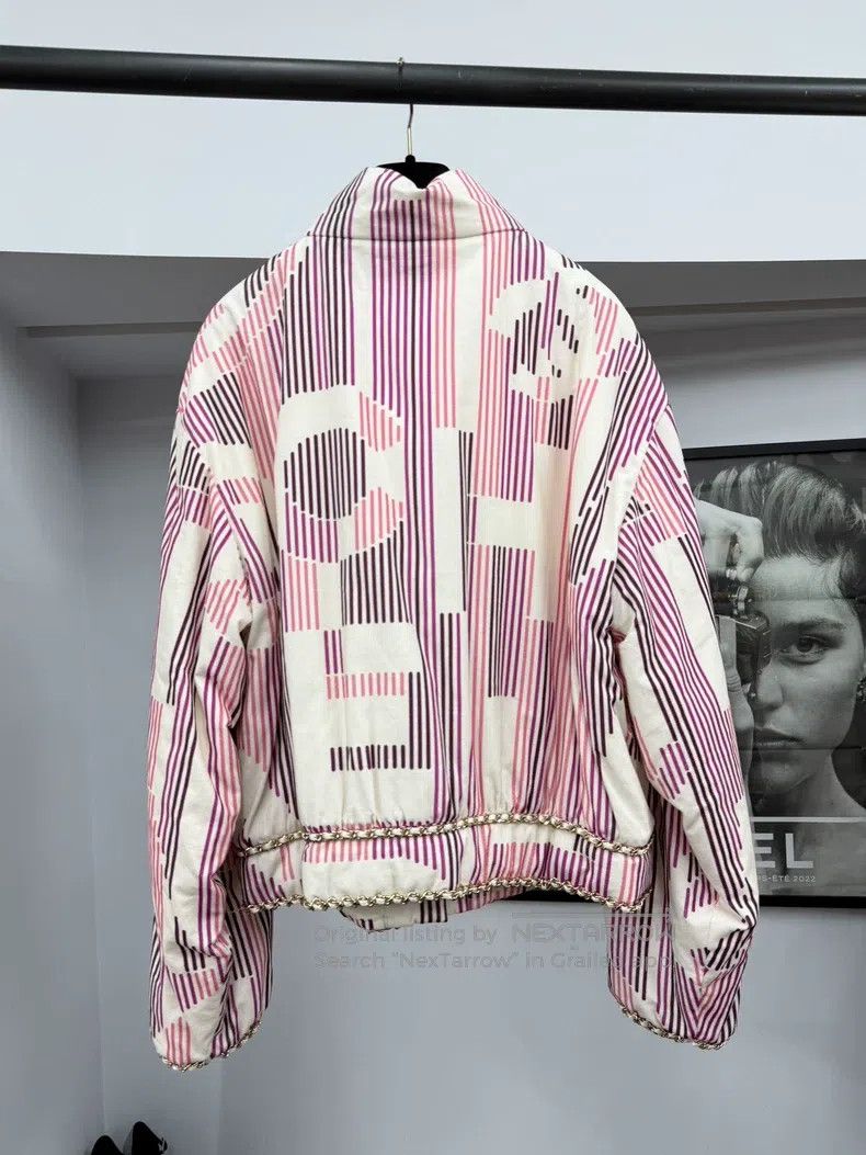 Chanel Chanel 23B pink velvet letter leather chain cotton suit Size M / US 6-8 / IT 42-44 - 3 Thumbnail