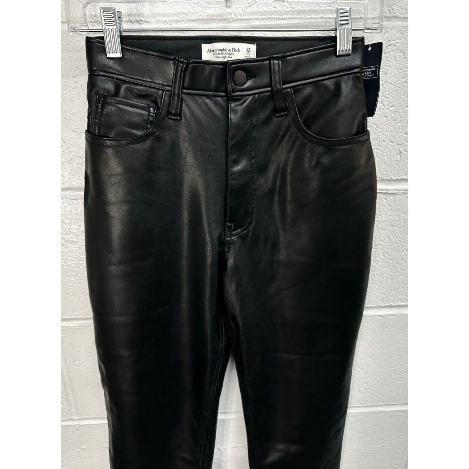 Abercrombie & Fitch Abercrombie & Fitch Vegan Leather Pants 25 Short Ultra High Rise Straight Size 42" / US 20 - 3 Thumbnail