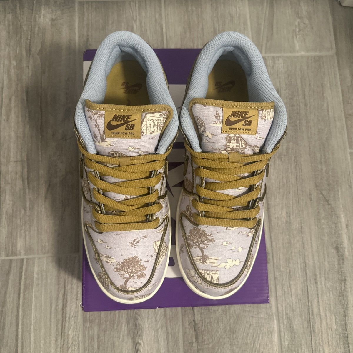 Nike Nike SB Dunk Low City of Style Size US 10.5 / EU 43-44 - 4 Thumbnail
