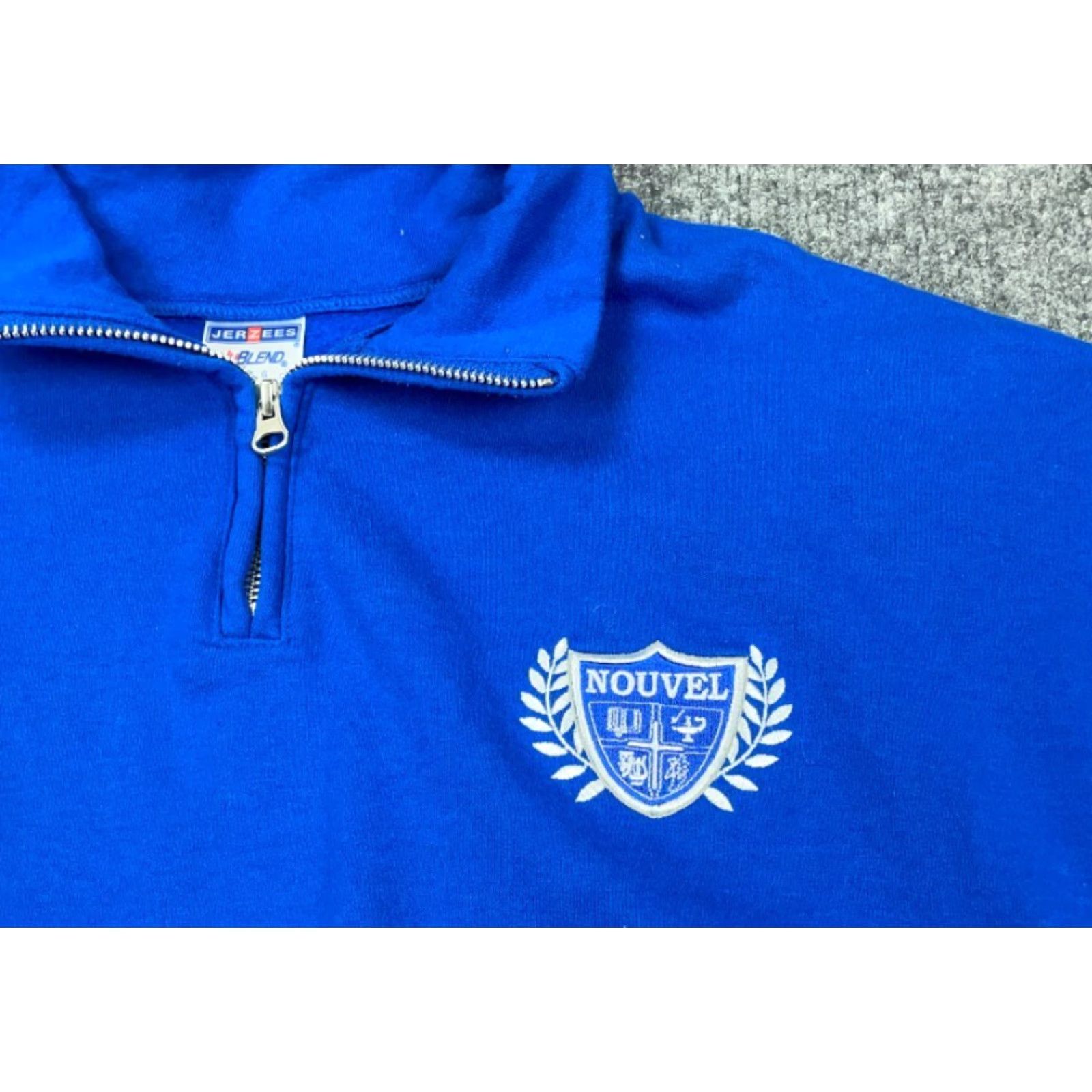 Jerzees Nouvel Embroidered School Crest Sweatshirt 1/4-Zip Adult Large Blue Collared Size US L / EU 52-54 / 3 - 6 Thumbnail