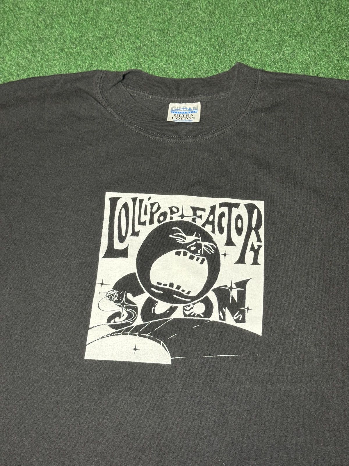 Band Tees Vintage 90s Lollipop Factory 1996 Soon RARE Rock XL T Shirt Size US XL / EU 56 / 4 - 2 Thumbnail