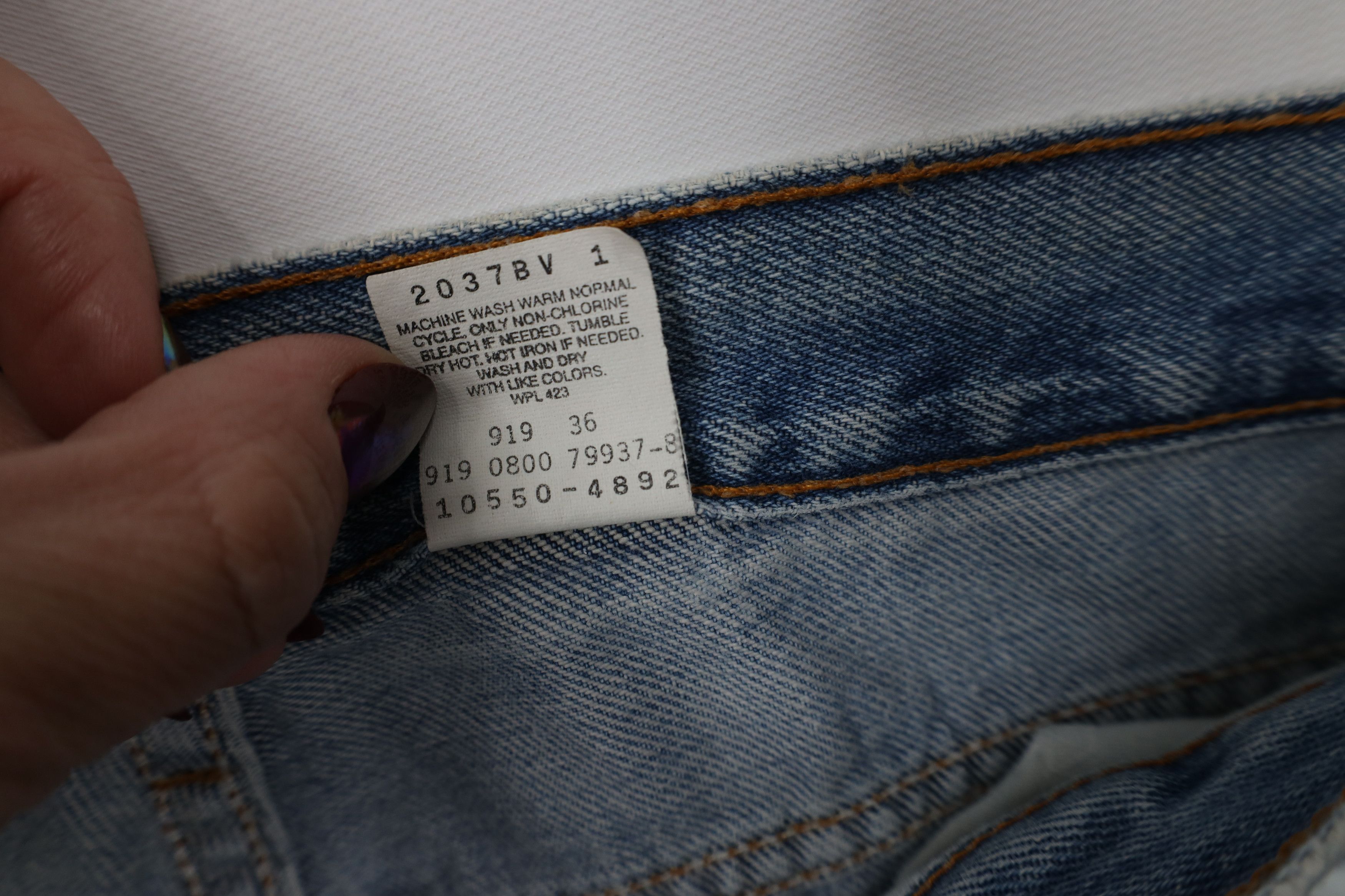 Levi's Vintage Y2K 2000 Levis 550 Juniors Long Tapered Leg Jeans Size 36" / US 14 / IT 50 - 10 Thumbnail