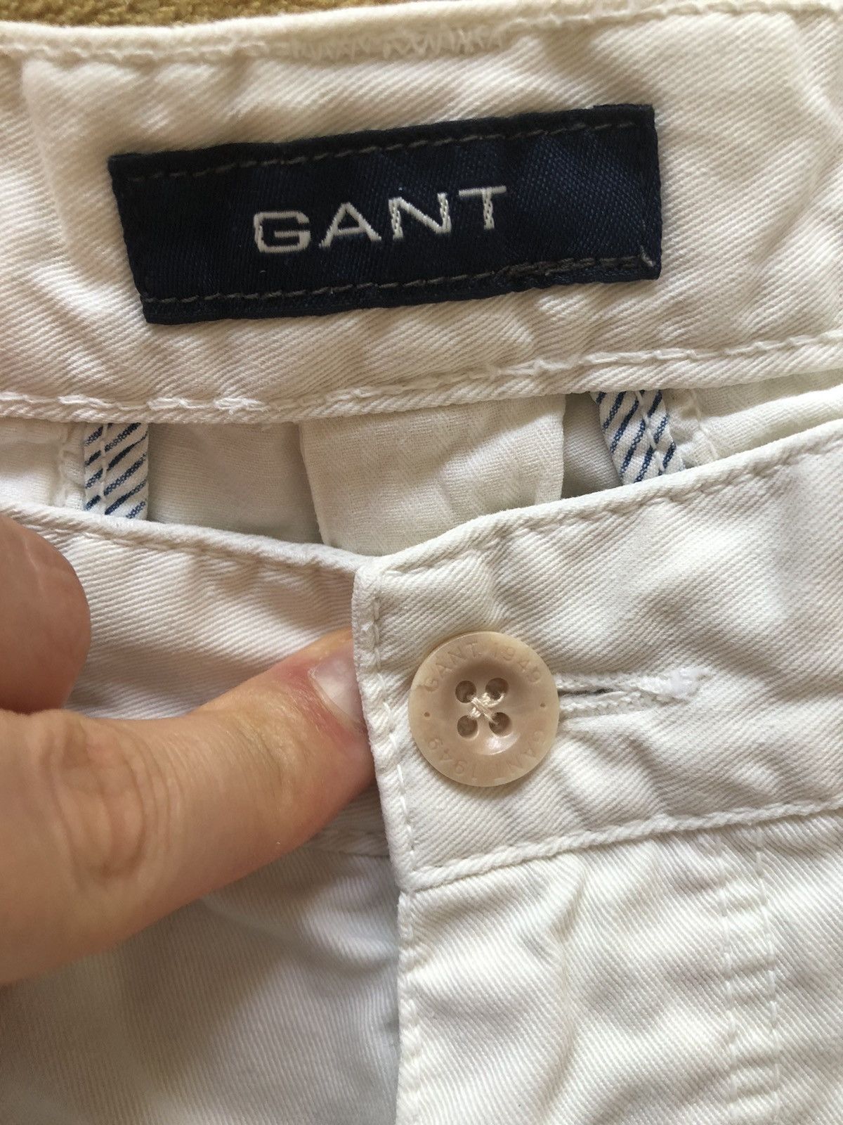 Gant GANT USA CLASSIC VINTAGE CARGO CASUAL SHORTS Size US 31 - 3 Thumbnail