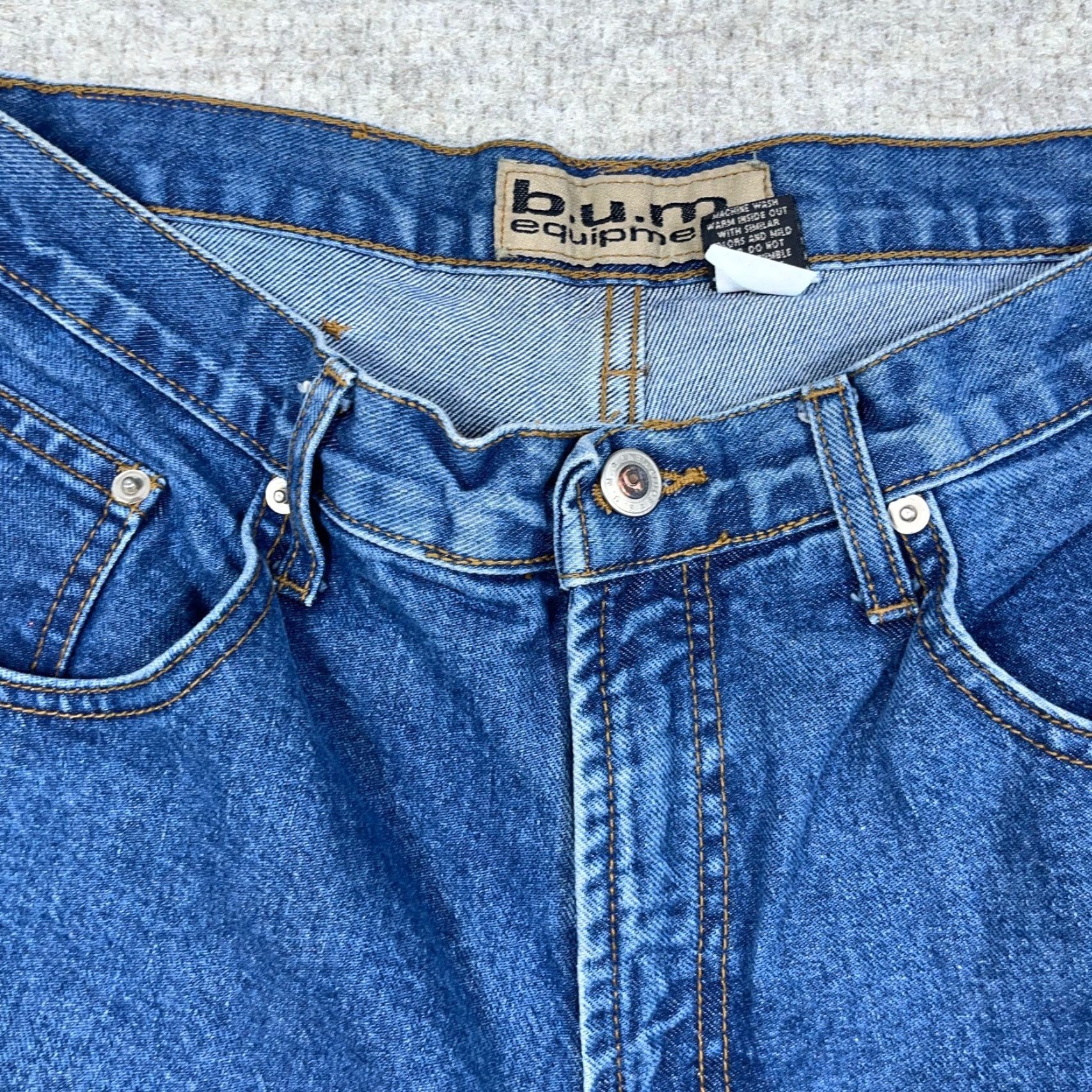 Vintage VINTAGE B.U.M. Equipment Shorts Men 34 Relaxed Fit Jorts Baggy 90s Y2K Skate Dad Blue Denim Cotton 5-Pocket Belt Loops Flat Front Zip Men's Shorts Size US 34 / EU 50 - 6 Thumbnail