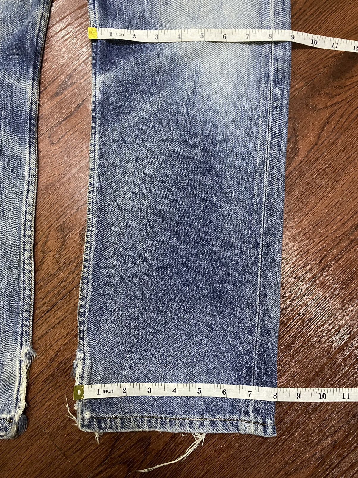 Levi's Vintage Clothing Vintage Levis505 90s Blue Wash Distressed Jeans Size US 34 / EU 50 - 15 Thumbnail