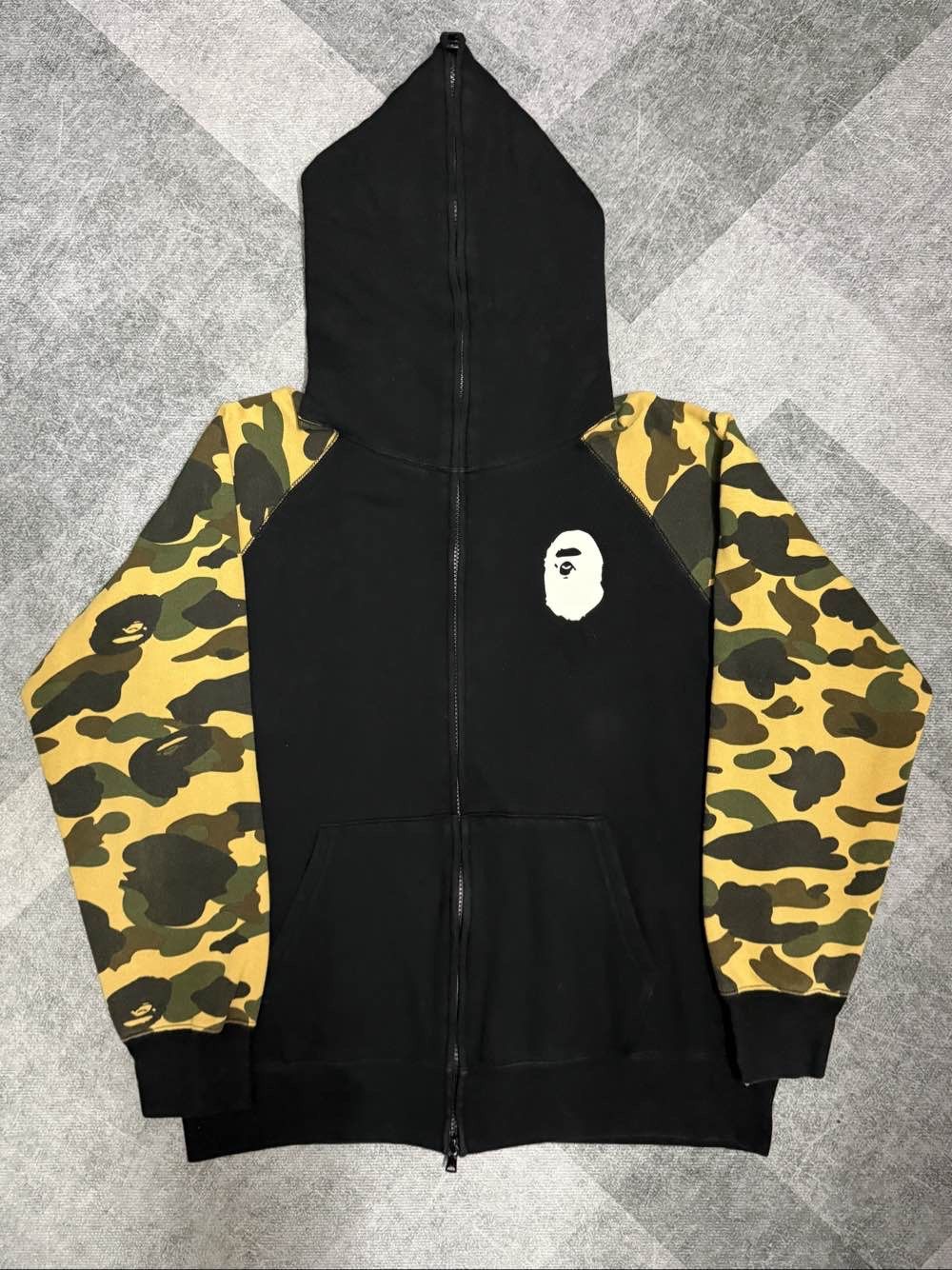 Bape A Bathing Ape Camo Sleeve Hoodie Size L Size US L / EU 52-54 / 3 - 1 Thumbnail