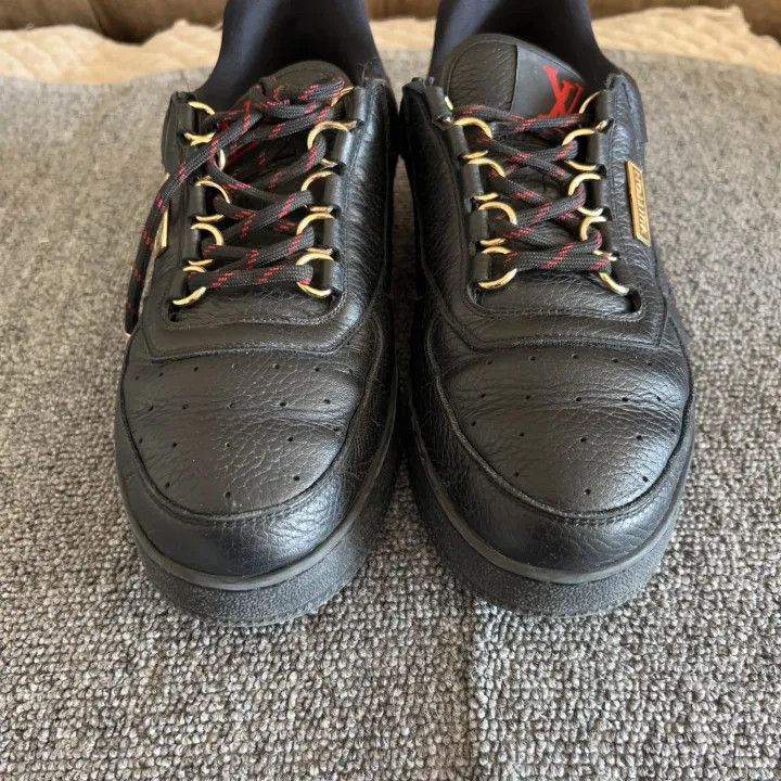 Louis Vuitton Louis Vuitton Trainer Fashion Sneakers Black and Gold -2508 Size US 6.5 / EU 39-40 - 5 Thumbnail