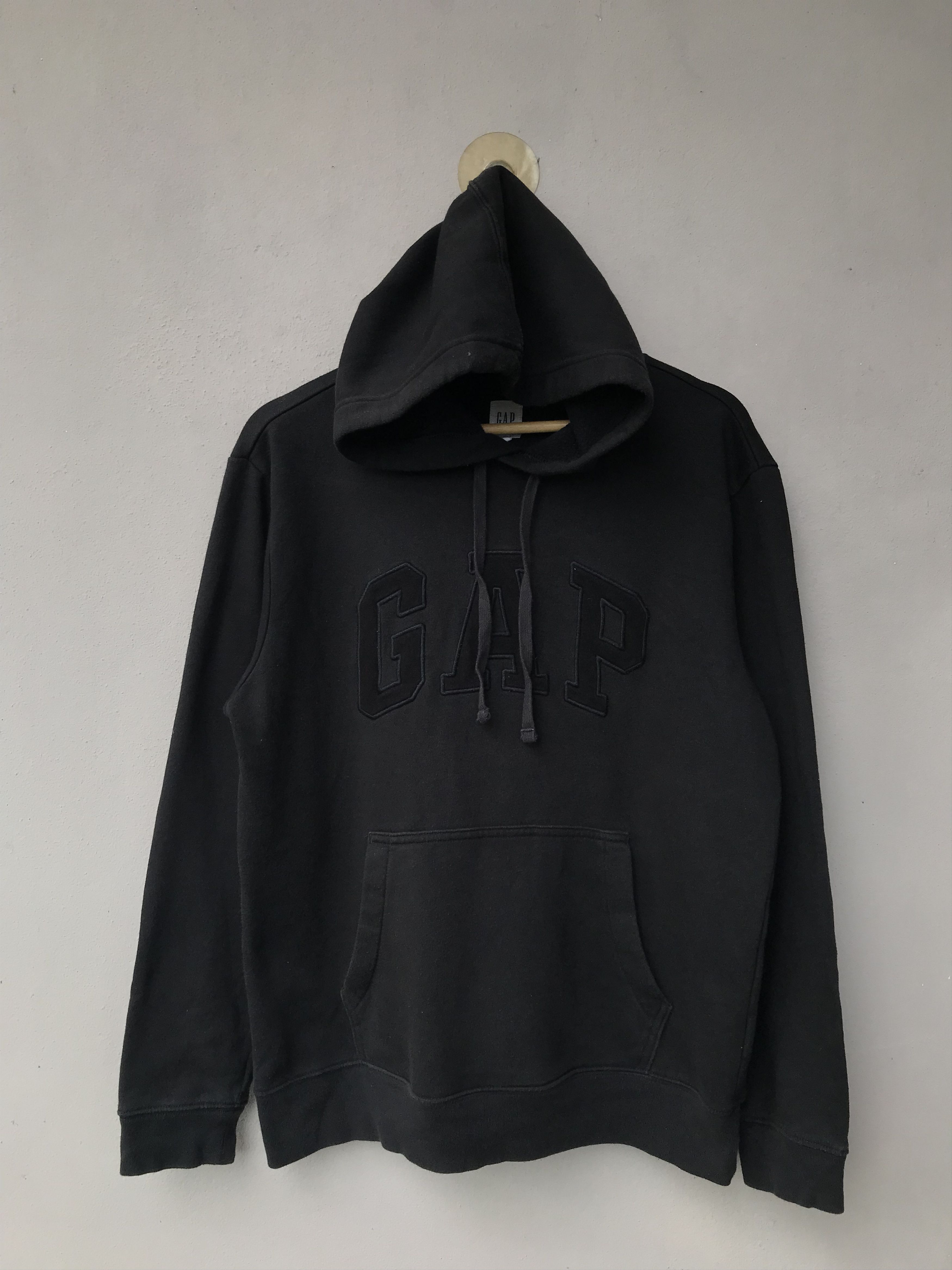 Gap Vintage Gap Logo Hoodies Size US S / EU 44-46 / 1 - 1 Thumbnail