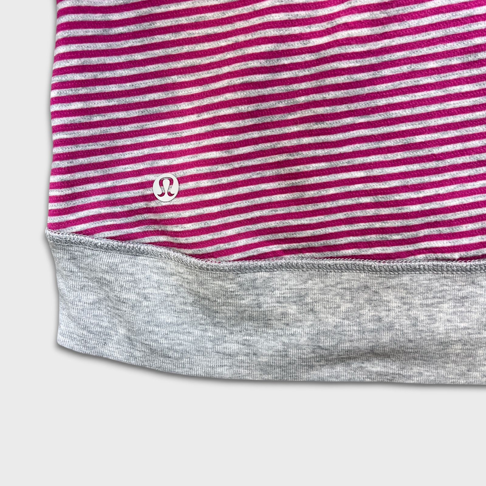 Lululemon Lululemon In A Cinch Long Sleeve Tee Reversible Sweater Size L / US 10 / IT 46 - 6 Thumbnail