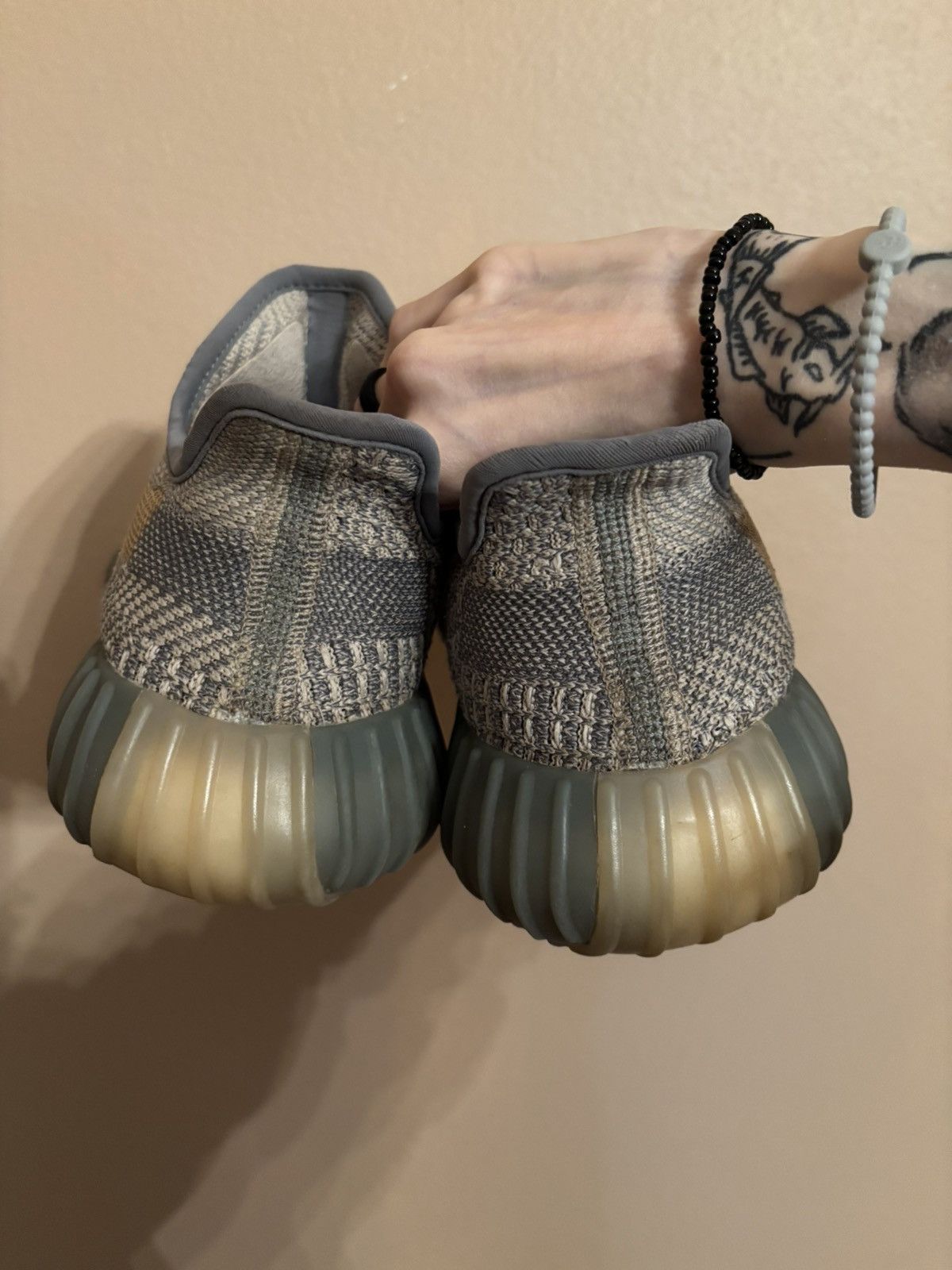 Adidas × Yeezy Yeezy Boost 350 V2 ‘Israfil’ Size US 6 / EU 39 - 4 Thumbnail