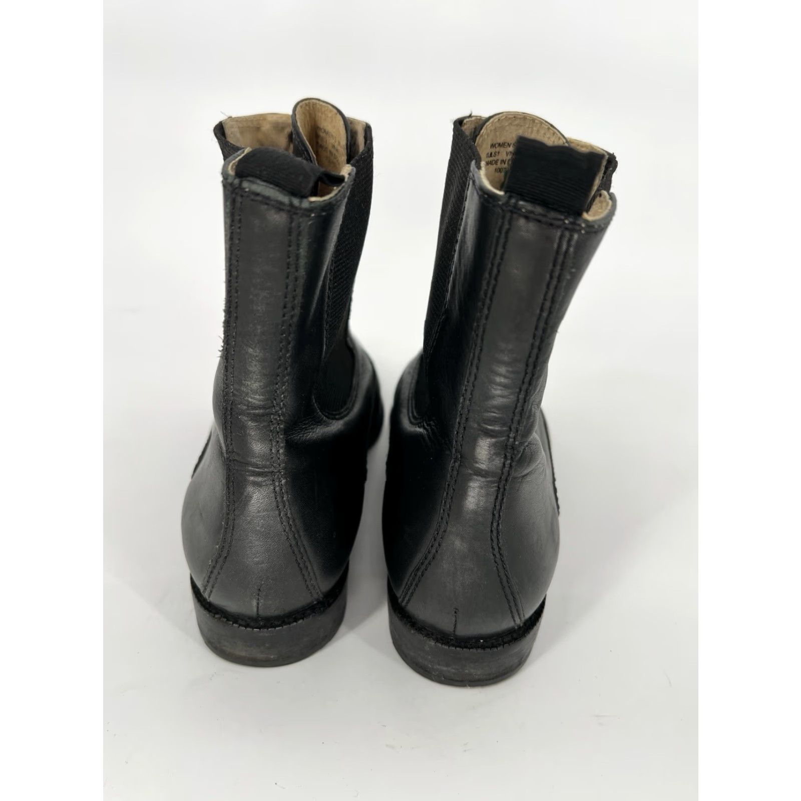 Vintage LL BEAN Women's Leather Ankle Boots Chelsea 8W Black Zip 1” Heel Block Toe Almond Boots Women Shoes Size US 8 / IT 38 - 2 Thumbnail